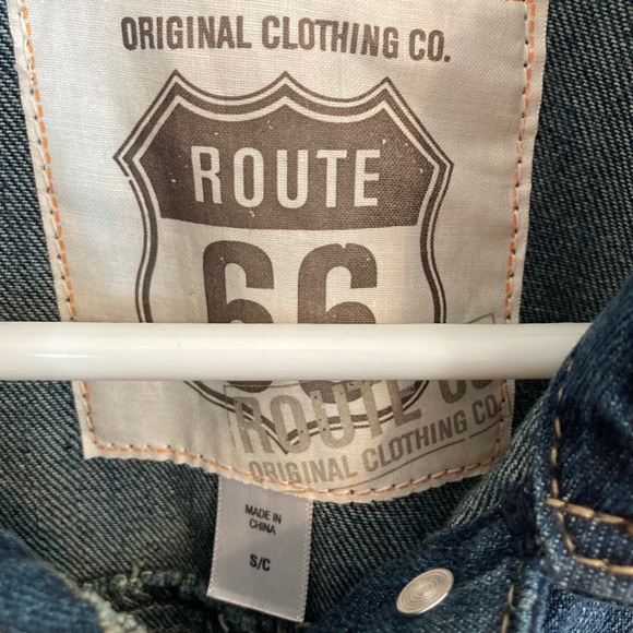 Jean jacket size small - Picture 9 of 9